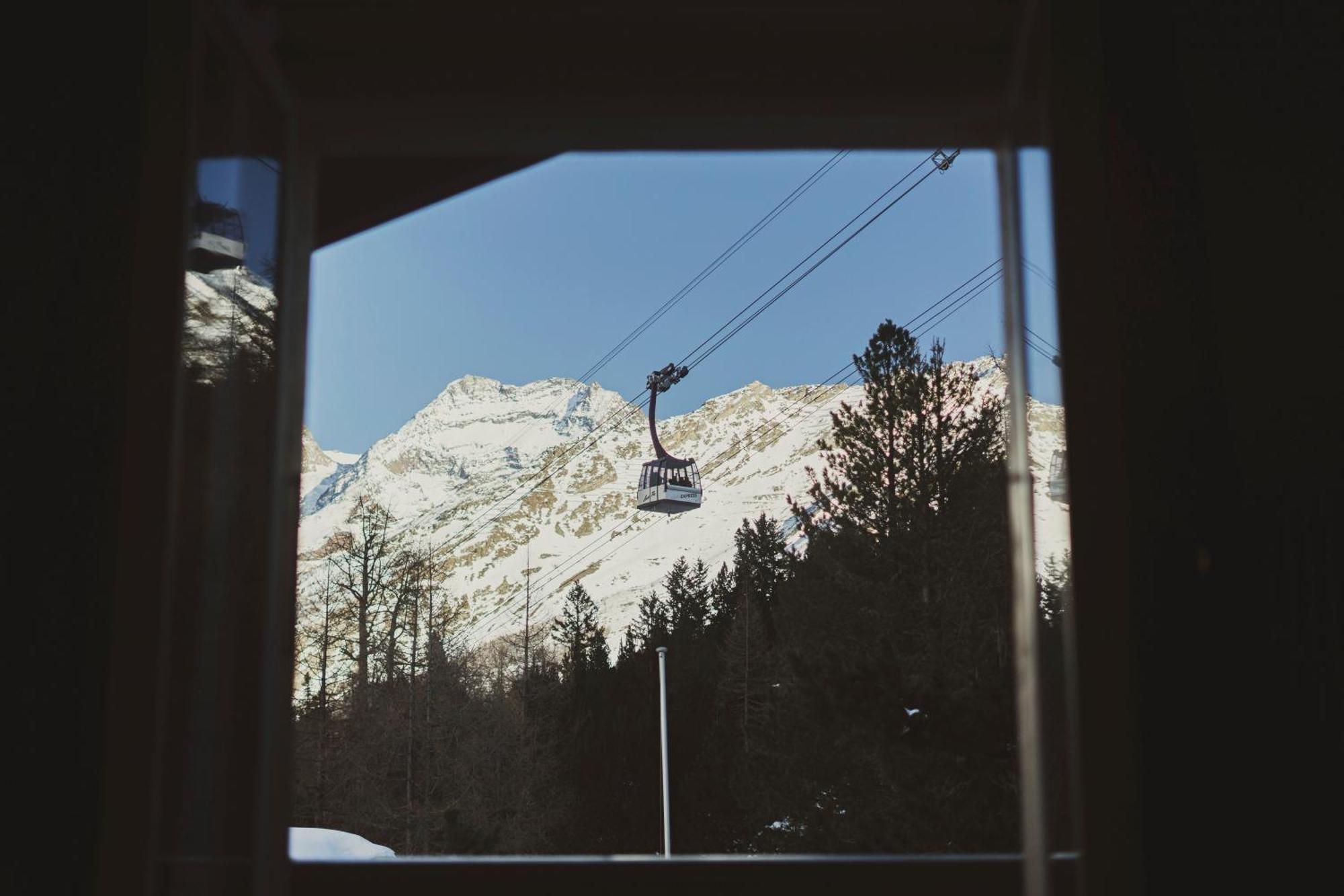 Hotel The Larix Ski-In Ski-Out Saas-Fee Ngoại thất bức ảnh