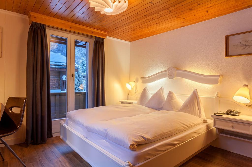Hotel The Larix Ski-In Ski-Out Saas-Fee Ngoại thất bức ảnh