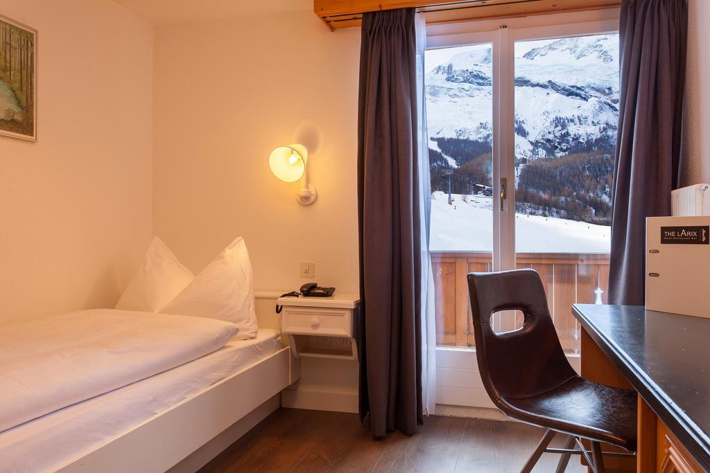 Hotel The Larix Ski-In Ski-Out Saas-Fee Ngoại thất bức ảnh