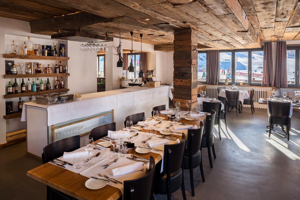 Hotel The Larix Ski-In Ski-Out Saas-Fee Ngoại thất bức ảnh