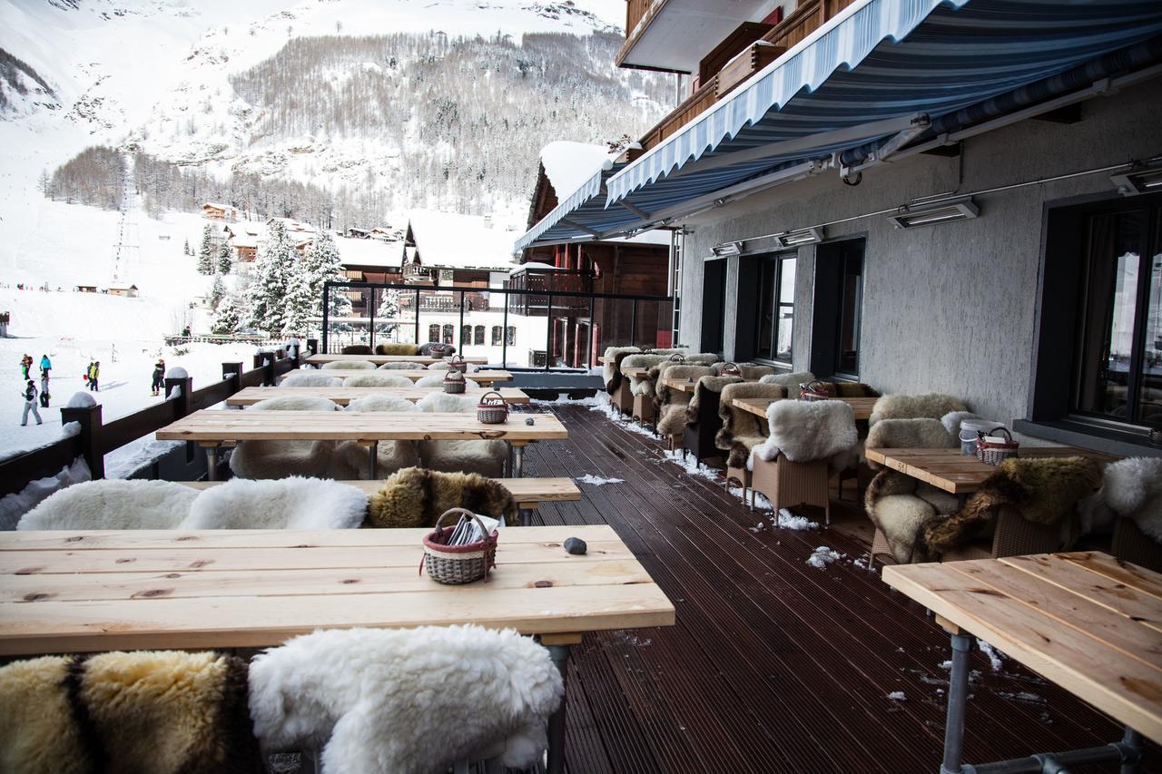 Hotel The Larix Ski-In Ski-Out Saas-Fee Ngoại thất bức ảnh